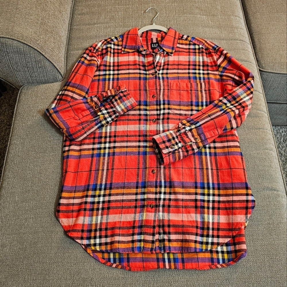 GAP Red Blue Casual Plaid Longsleeve Button Down Shirt Flannel Size XS